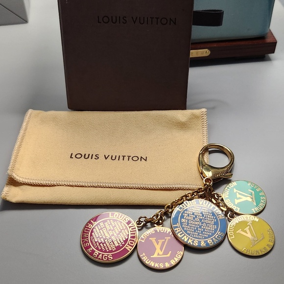 Louis Vuitton Trunks and Bags Bag Charm - Picture 1 of 6